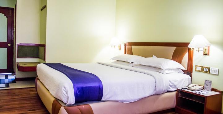 Hotel Nahar Nilgiris أوتي المظهر الخارجي الصورة