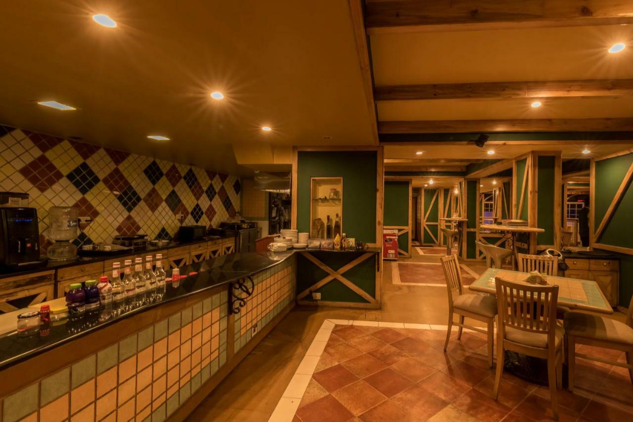 Hotel Nahar Nilgiris أوتي المظهر الخارجي الصورة