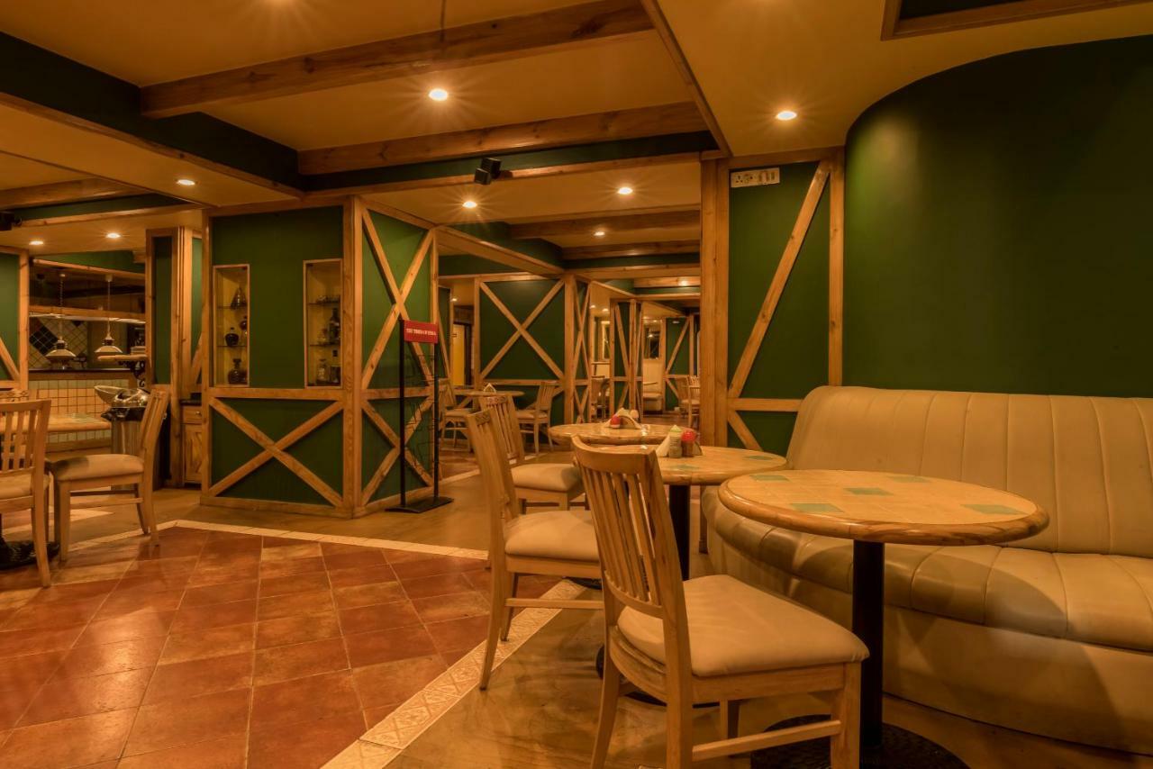 Hotel Nahar Nilgiris أوتي المظهر الخارجي الصورة